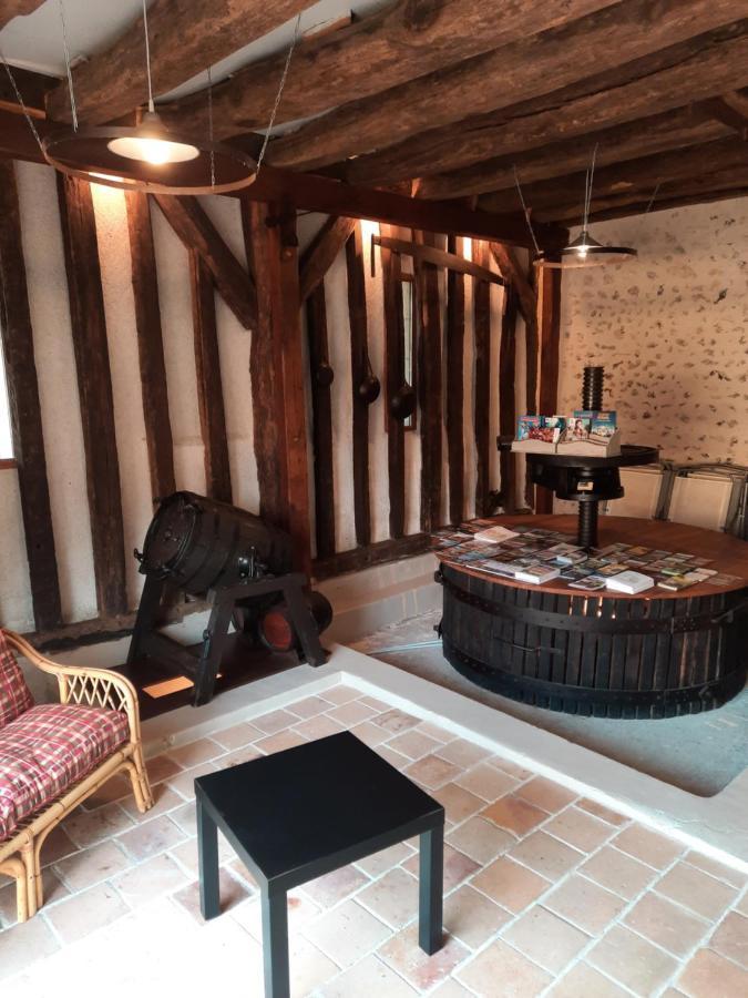 La Maison Genevier - Chambre Doreline Montreuil-en-Touraine Eksteriør billede