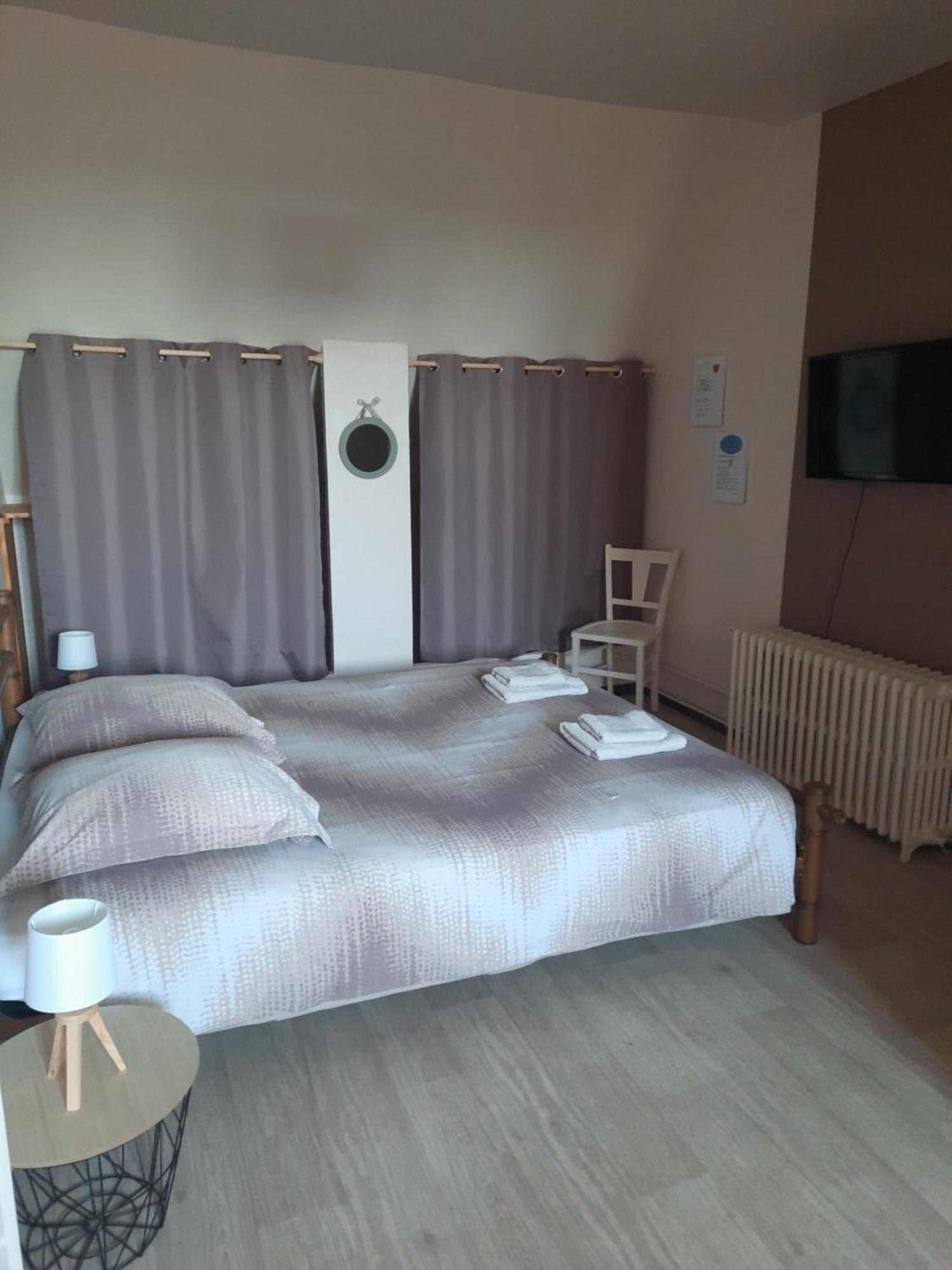 La Maison Genevier - Chambre Doreline Montreuil-en-Touraine Eksteriør billede